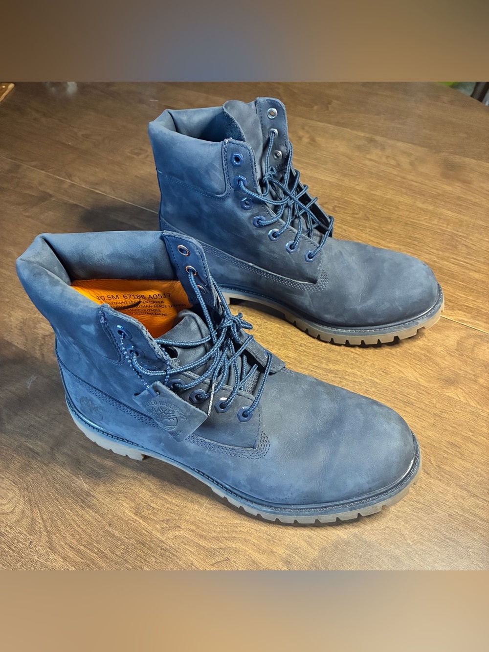 Timberland Boots Men’s Size 10.5 Navy Blue 6 Inch Lace Up Classic Adult 400 Gram